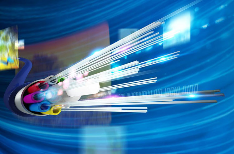 How Optical Fiber Communication works and why it is used in High Speed Communication