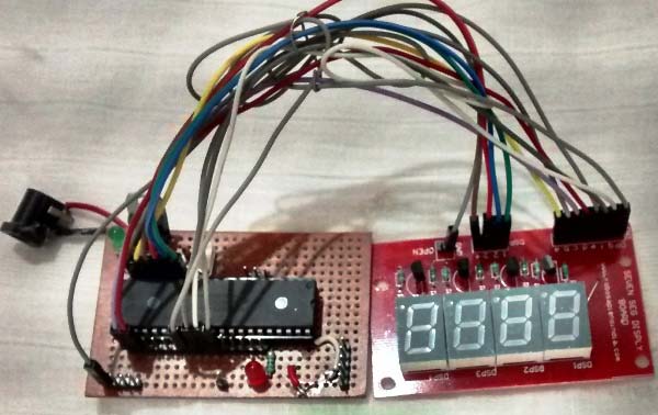 4-digit-7-segment-display-module-with-pic-microcontroller
