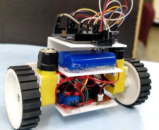 Circuit Hardware for DIY Self Balancing Robot using Arduino
